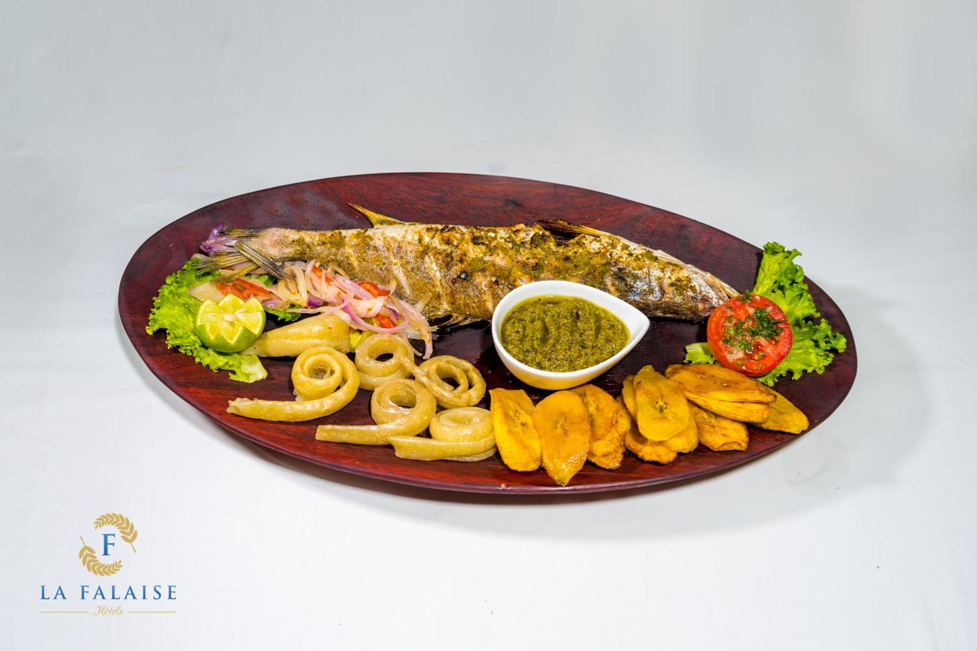 Hotel Residence La Falaise Douala Eksteriør bilde