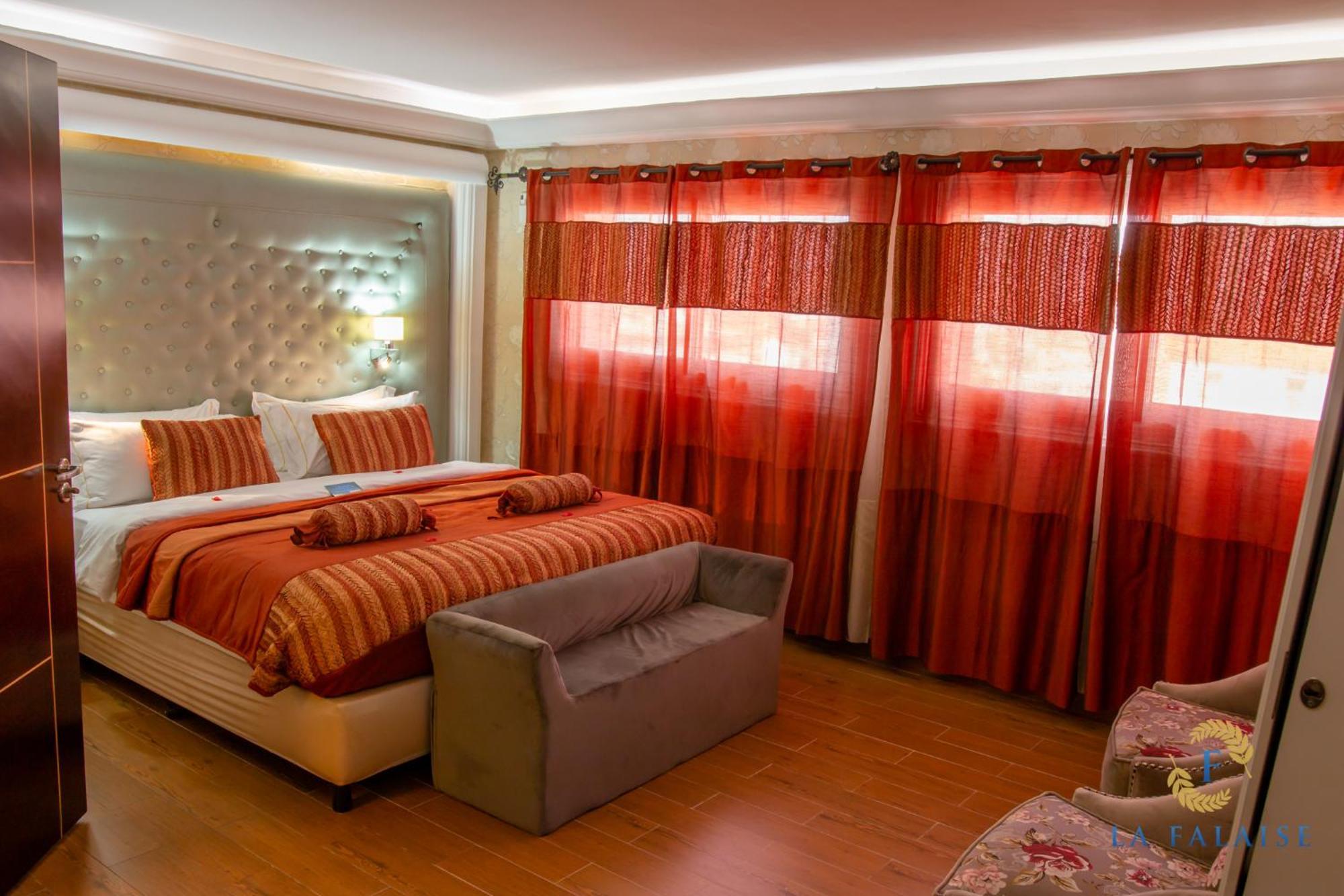 Hotel Residence La Falaise Douala Eksteriør bilde