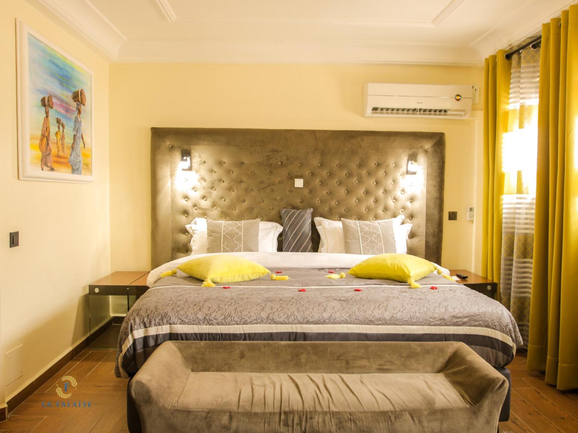 Hotel Residence La Falaise Douala Eksteriør bilde