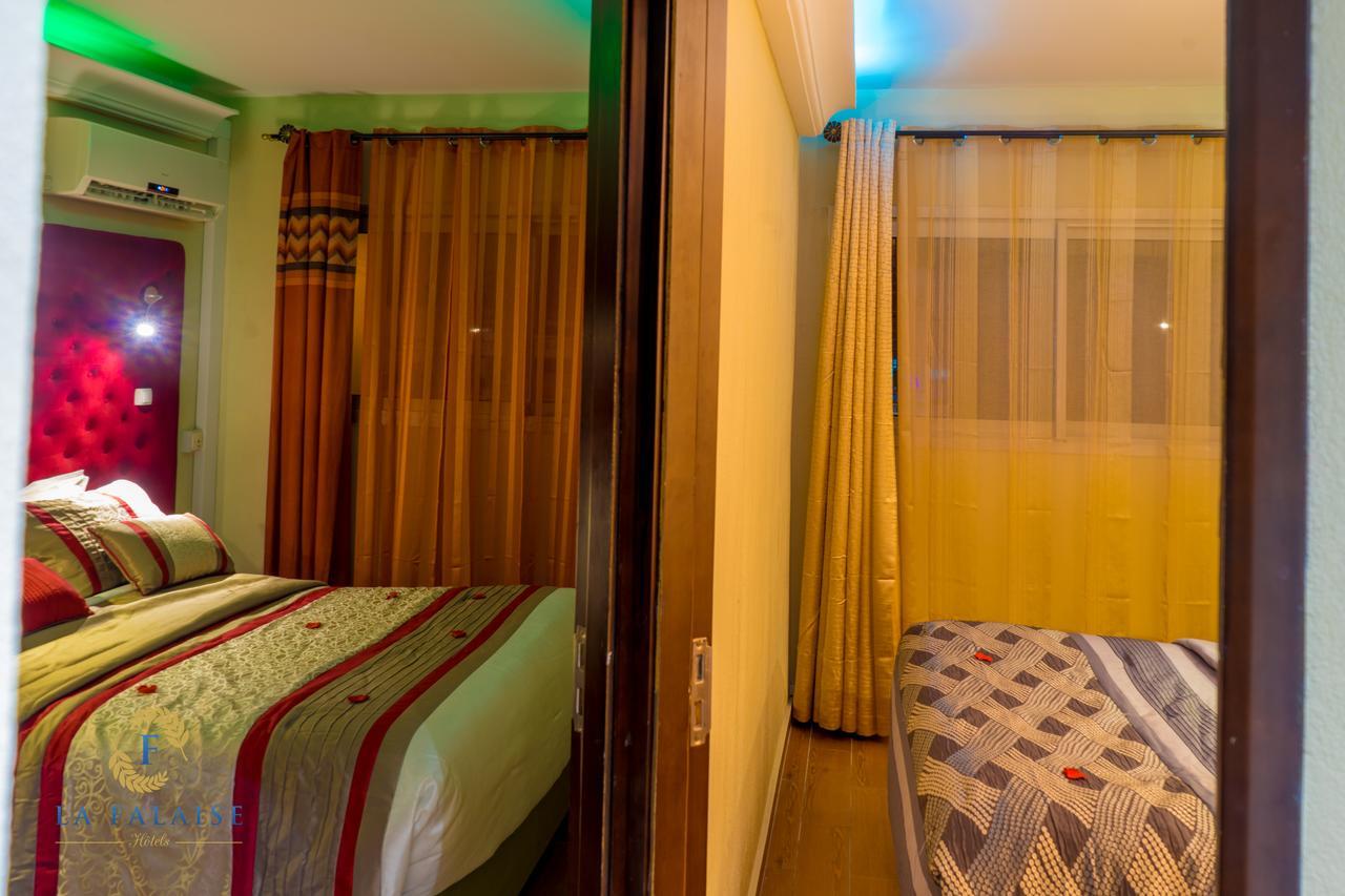 Hotel Residence La Falaise Douala Eksteriør bilde